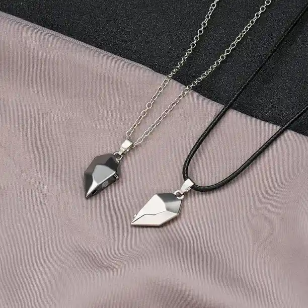 Collar De Pareja Plata Y Negro