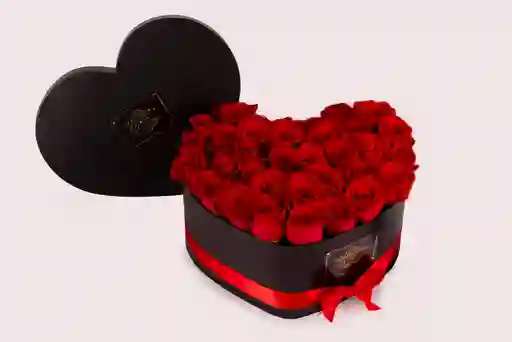 Corazón Grande X 33 Rosas Exportación Caja Blanca Y Negra