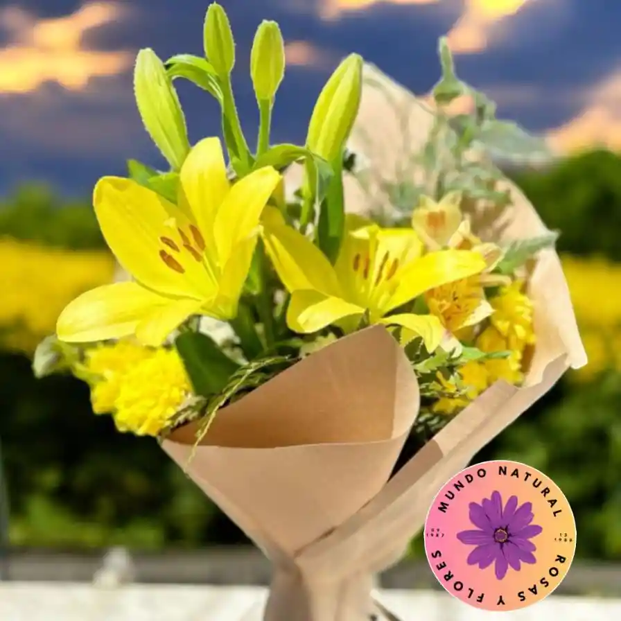 Flores Arreglo De Lirios Amarillos Con Astromelias Amarillas