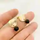 Aretes Clásicos Dorados Y Piedra Obsidiana