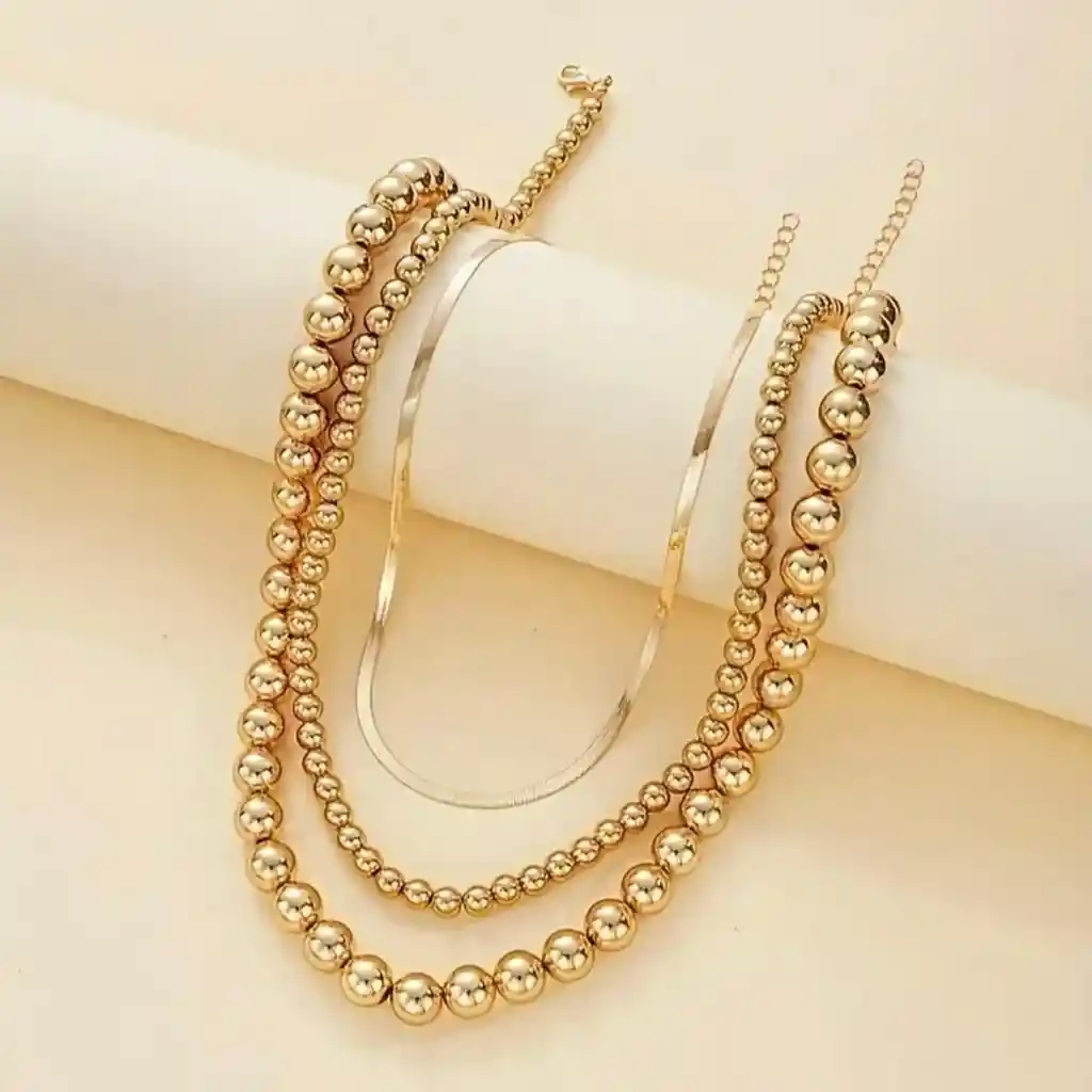 Collar Triple Balines Dorado