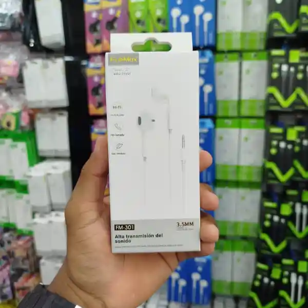 Audifonos De Cable Five Max Audio Potente