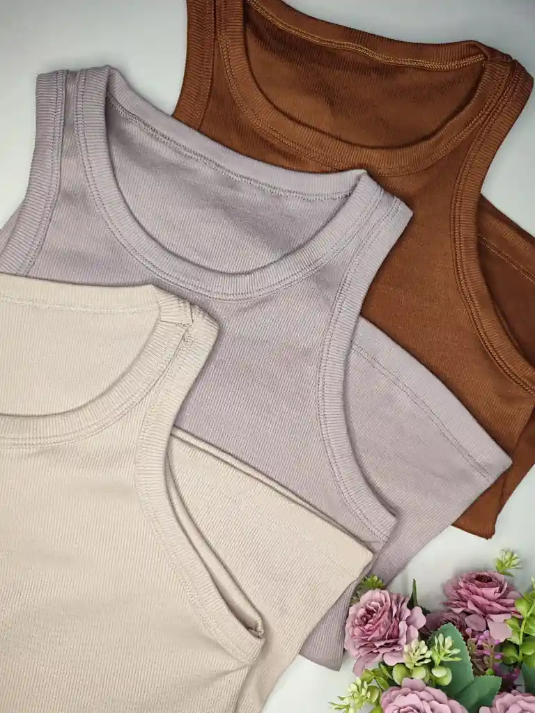 Blusa Basica Atletica Plus