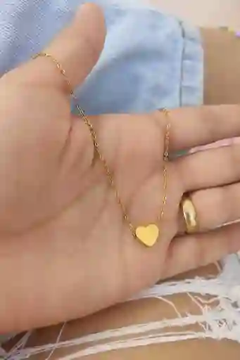 Cadena De Corazón Elaborada En Acero Inoxidable De Alta Calidad