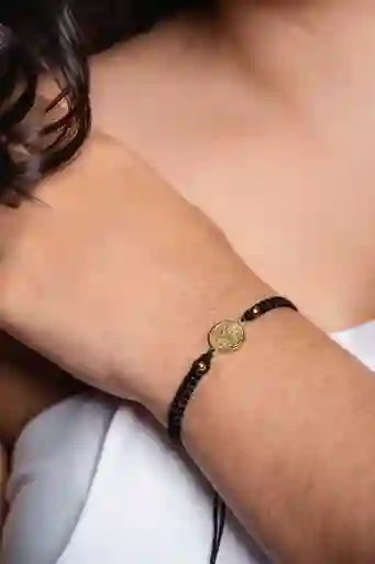 Pulsera San Benito Centro Tejido Negro
