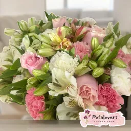 Flores Arreglo De Astromelias, Rosas Rosadas Y Claveles