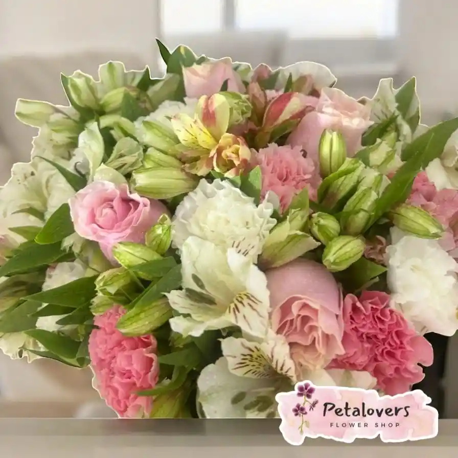 Flores Arreglo De Astromelias, Rosas Rosadas Y Claveles Amor Y Amistad