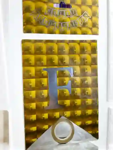 Letrero Feliz Cumpleaños Holografico Tipo Banderin Color Dorado