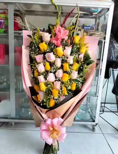 Ramillete De Rosas