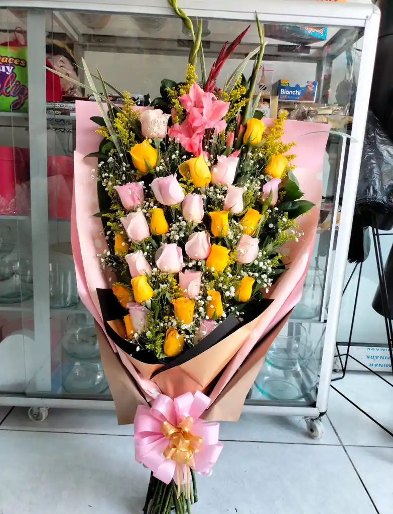Ramillete De Rosas