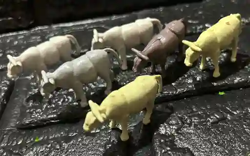 Animales Para Maqueta Vacas X6 Unidades Vacas X6 Unidades