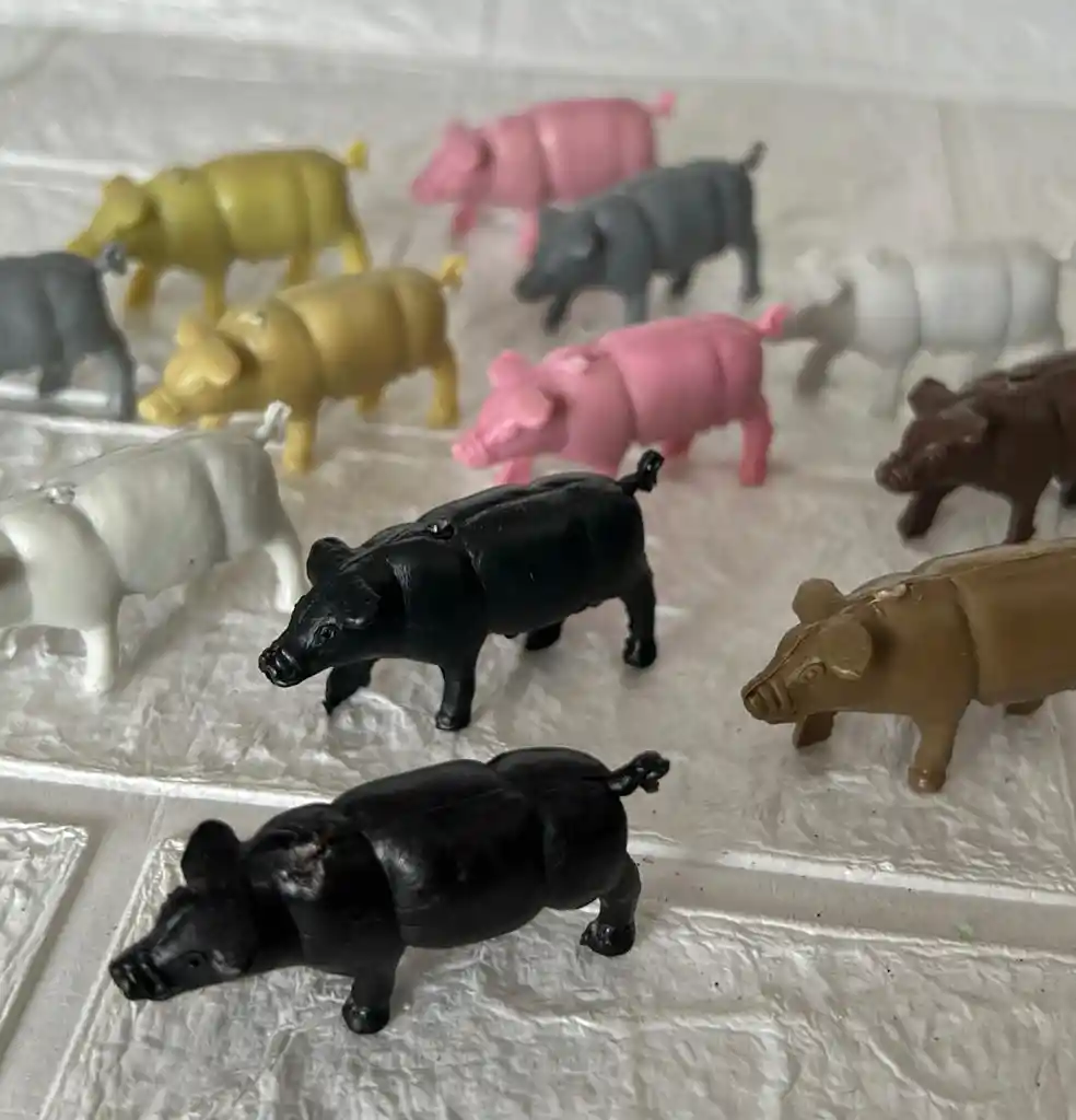 Animales Para Maqueta Cerdos O Marranos X12 Unidades