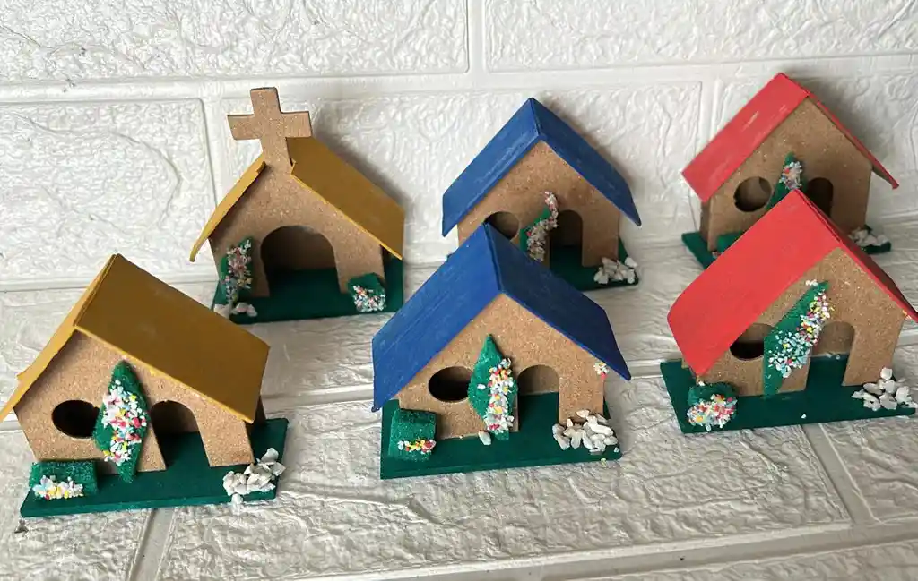 Casas Para Maqueta Grande X6 Unidades