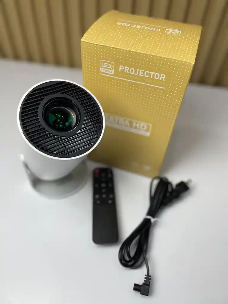 Proyector Y300 Pro Full Hd 150"