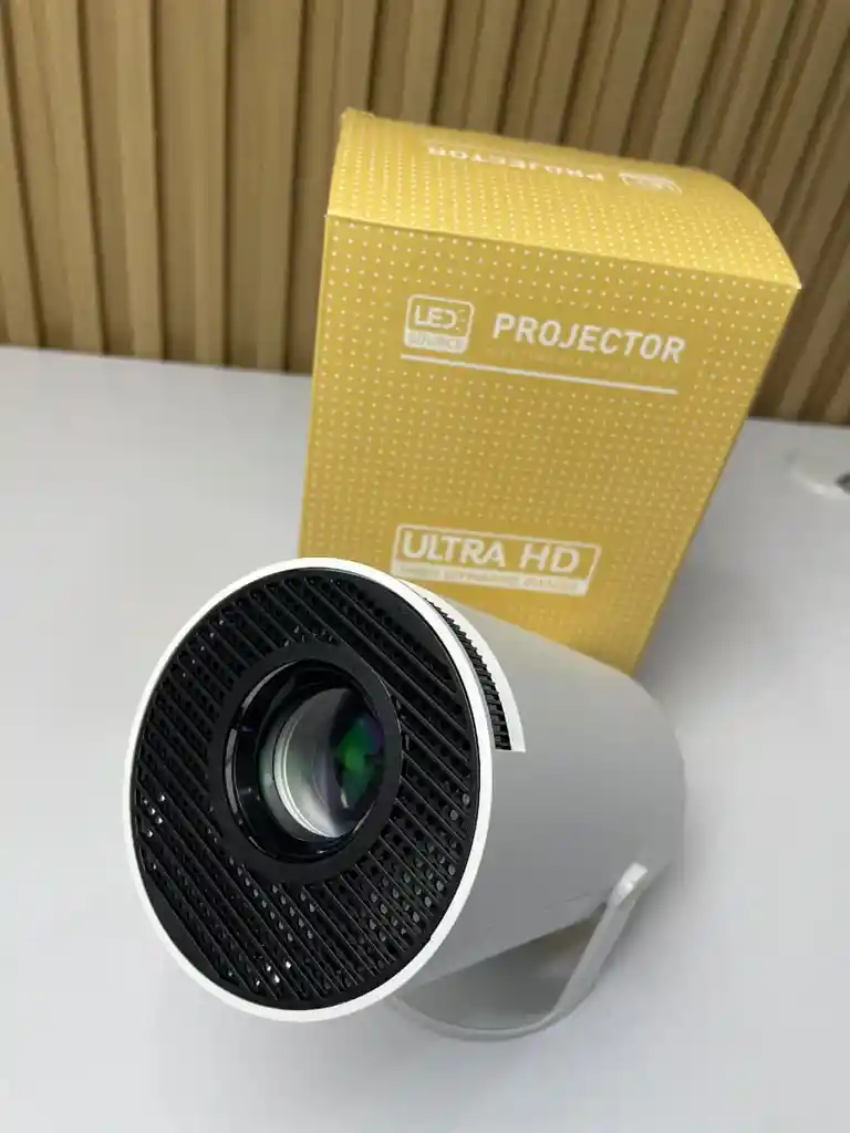 Proyector Y300 Pro Full Hd 150"