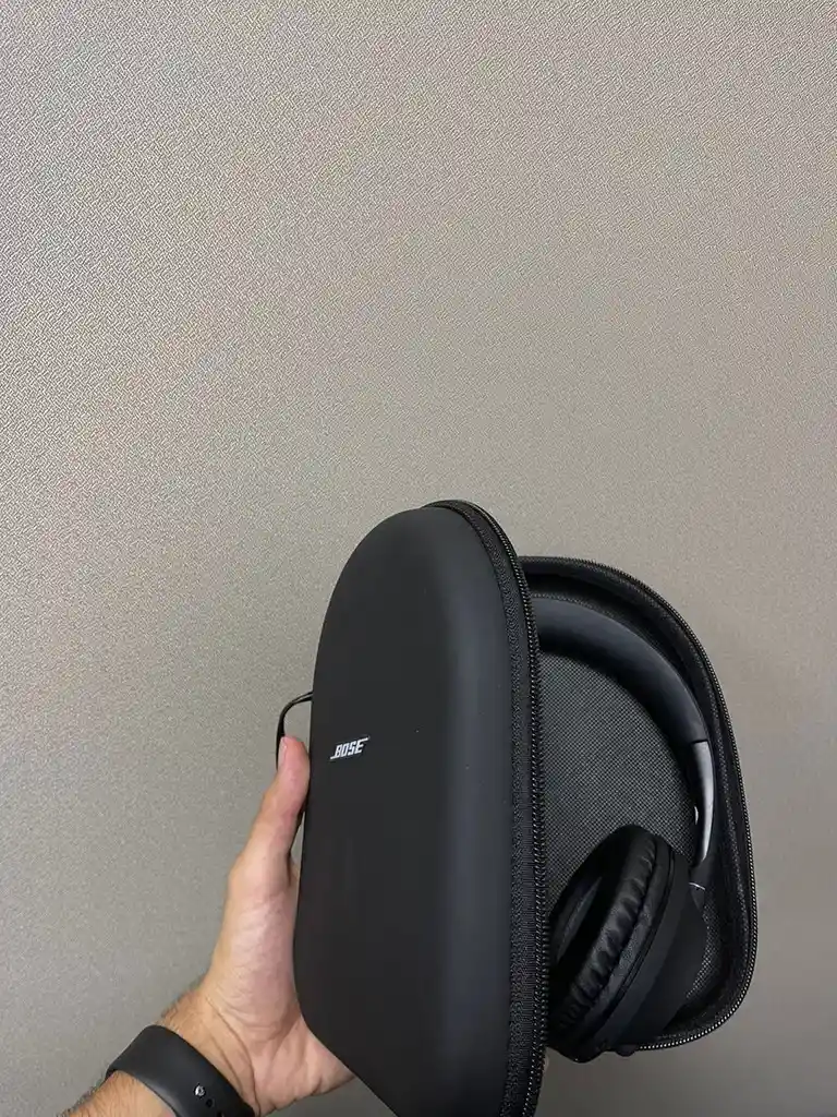 Audifonos Diadema Negros Bose 700 Sellados