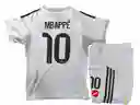 Uniforme Real Madrid Mbappe 10 Niño Talla 6