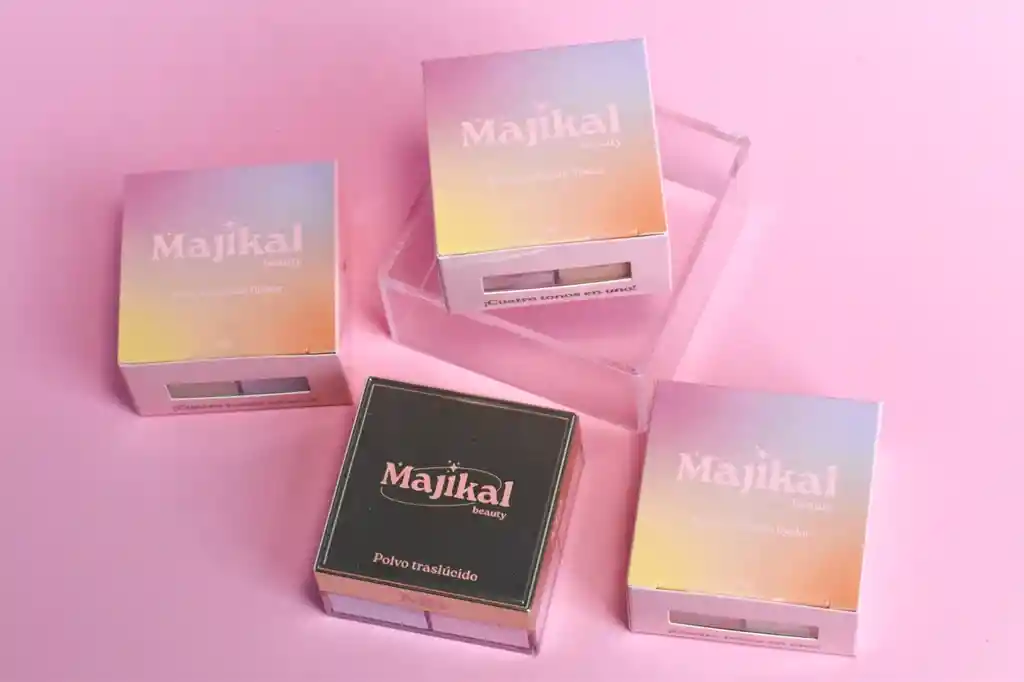 Majikal Polvo Suelto Cuatro Tonos