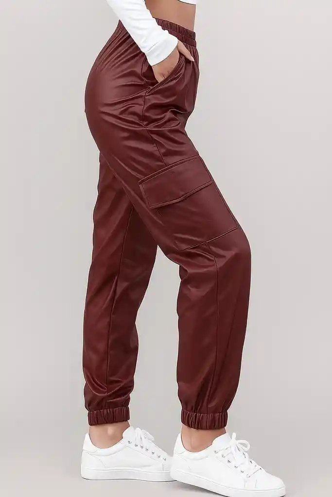 Jogger Cuerina Cintura Elastica