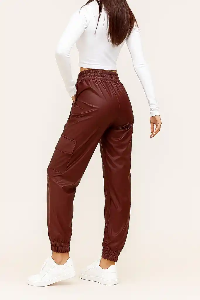 Jogger Cuerina Cintura Elastica