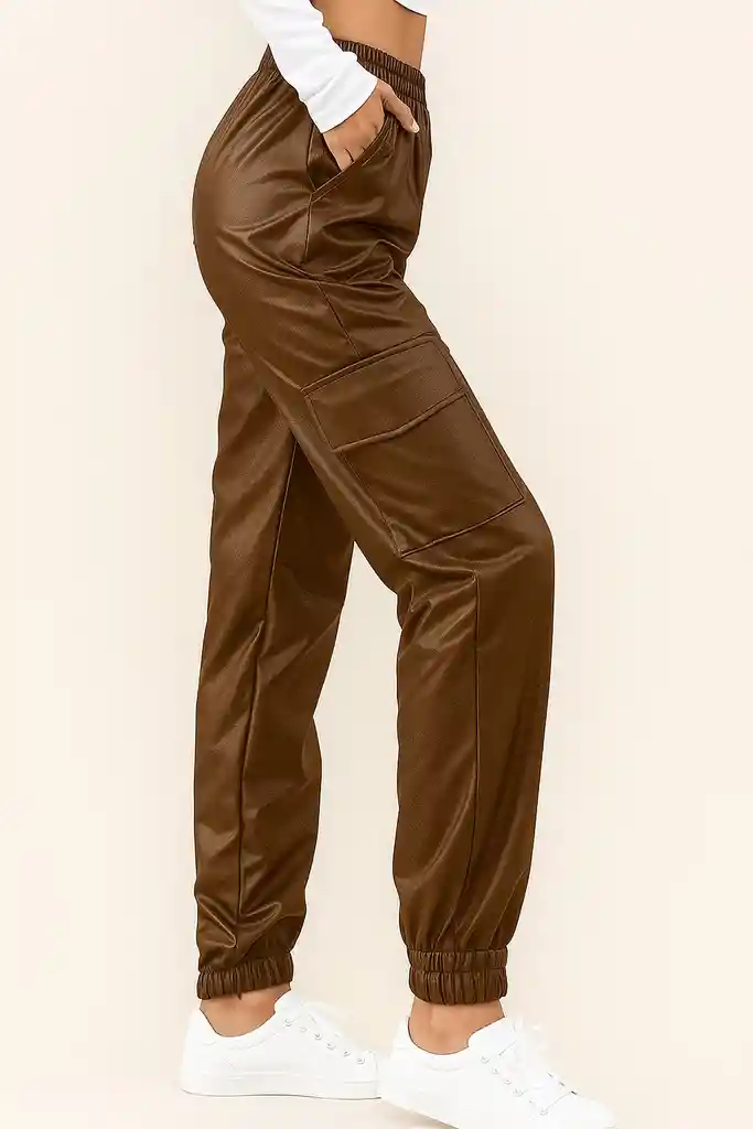 Jogger Cuerina Cintura Elastica