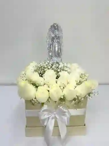 Caja Virgen Con Rosa