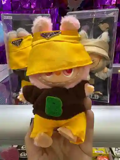 Labubu Prada