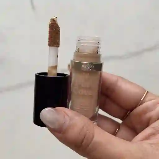 Majikal Corrector De Ojeras Tono 04