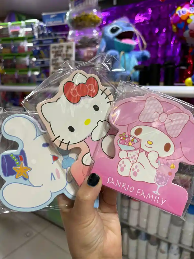 Libreta Sanrio Family