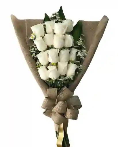 Ramo O Bouquet Alargado De 12 Rosas Blancas