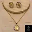 Juego De Collar Y Aretes De Seguridad En Rodio Dorado Virgen De Guadalupe