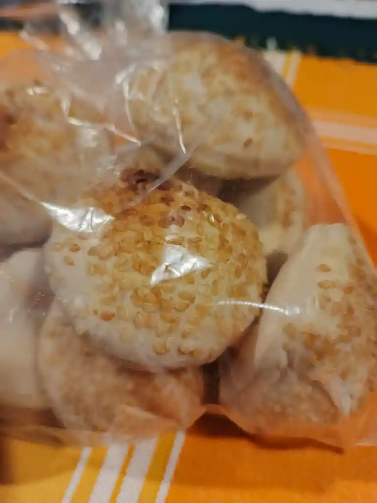 Mini Pan Pita Blanco Ajonjolí, Sin Gluten, 6cm, 10 Unidades.