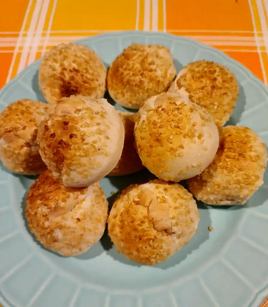 Mini Pan Pita Blanco Ajonjolí, Sin Gluten, 6cm, 10 Unidades.