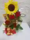 Arreglo Floral De Rosas ( El Color De La Rosa Puee Variar Segun Inventario De La Tienda)