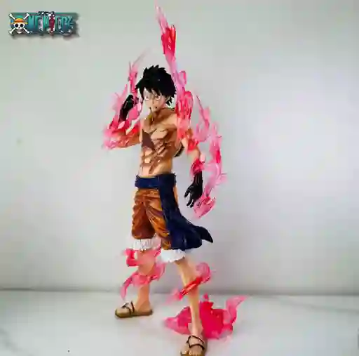 Figura Coleccionable Luffy One Piece Con Aura De Fuego – 22 Cm
