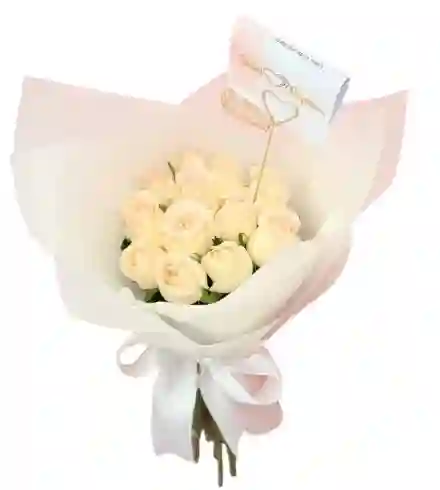 Ramo O Bouquet Redondo De 12 Rosas Blancas