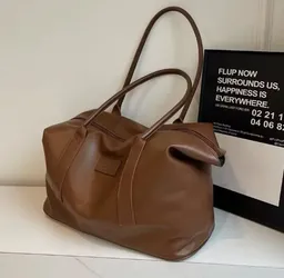 Maleta De Mano Para Dama Ref. Stella