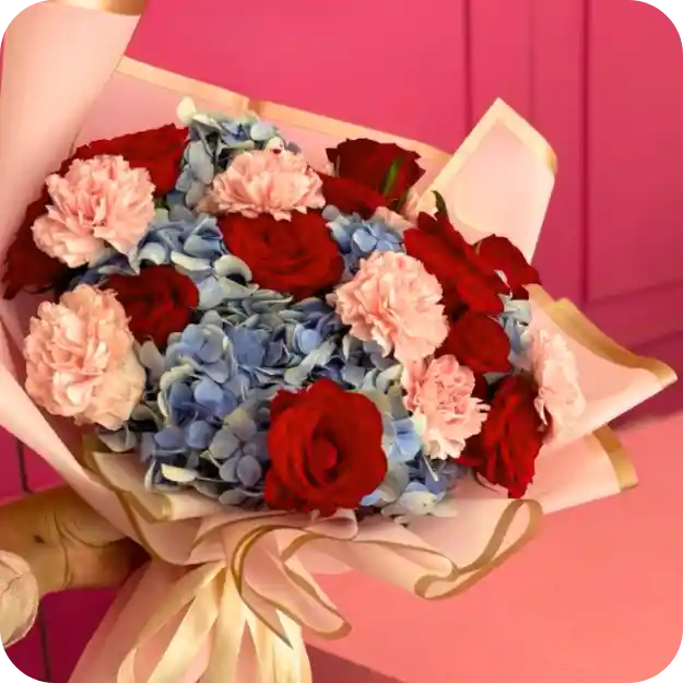 Bouquet De 12 Rosas Surtidas Con Hortensias