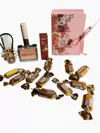 Regalo Especial Combo De Dulce Maquillaje- Combo 13			
