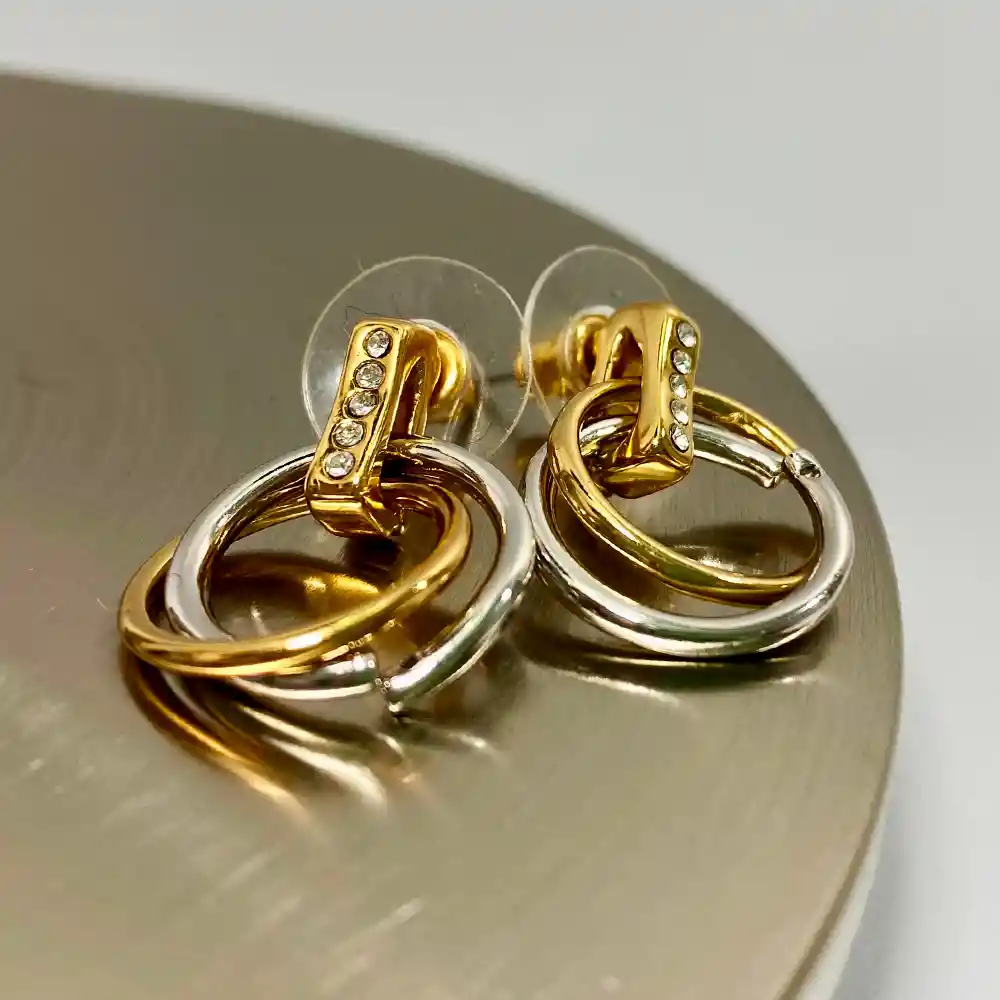 Aretes Abstractos Escencia Dual Color Dorado Y Plateado - A2 21-0084925