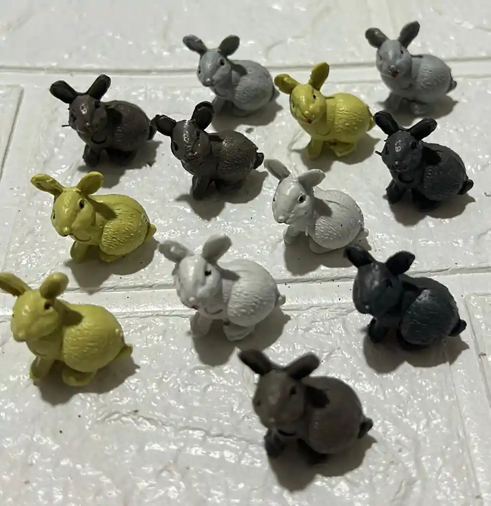 Animales Para Maqueta Conejos X12 Unidades Conejos X12 Unidades