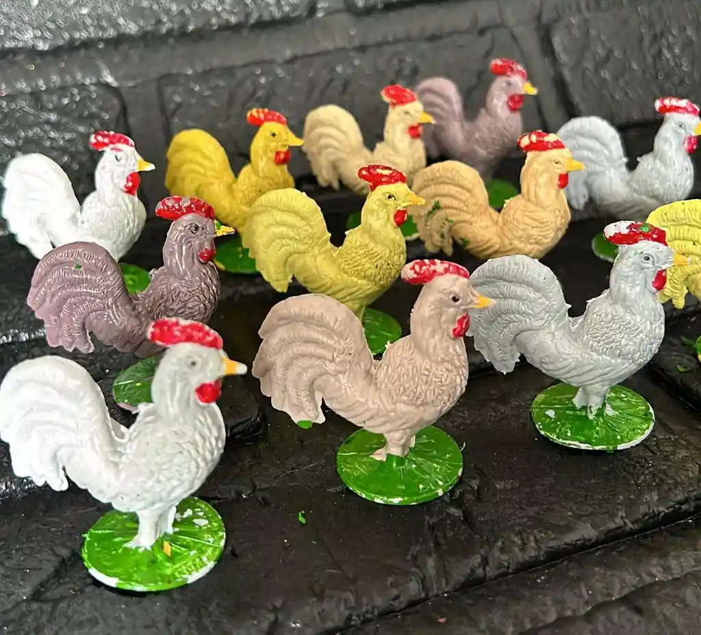 Animales Para Maqueta Gallos X 12 Unidades Gallos X 12 Unidades