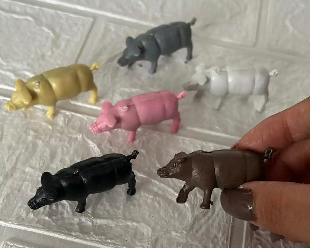 Animales Para Maqueta Cerdos O Marranos X6 Unidades