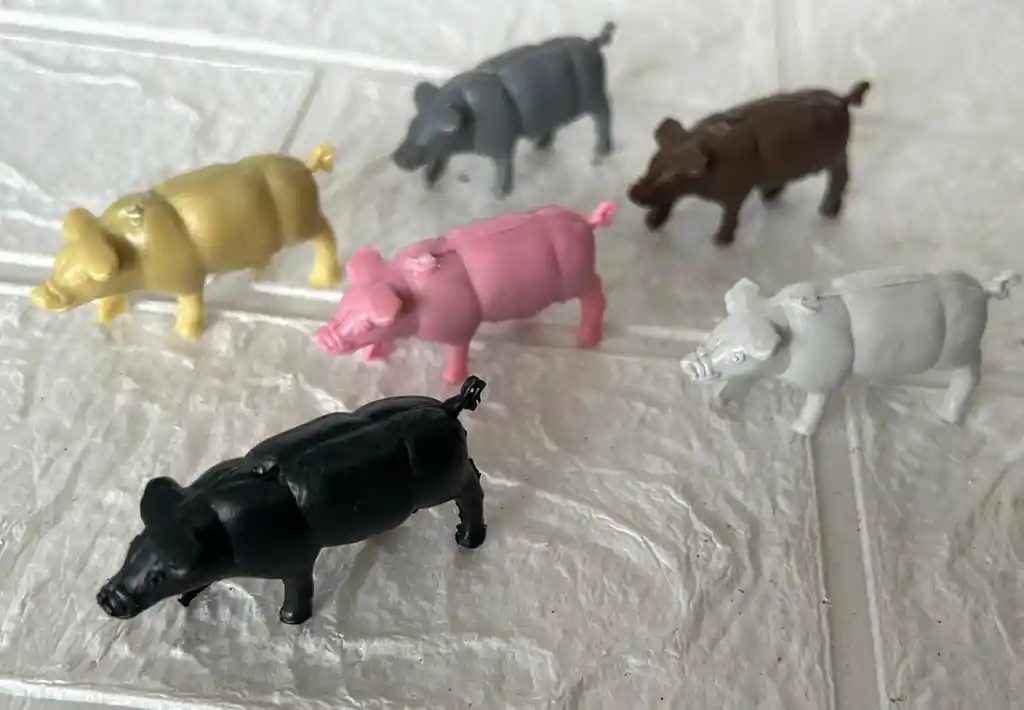 Animales Para Maqueta Cerdos O Marranos X6 Unidades