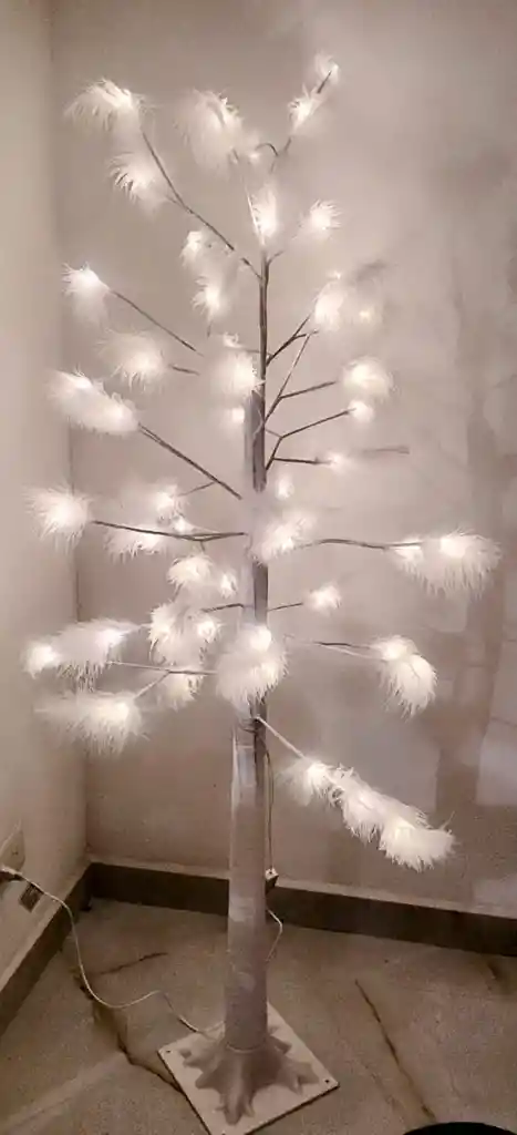 Arbol Luces Luz Led Plumas Navidad Chamizo Flores