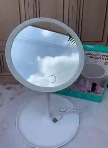 Mini Espejo Con Luz Led