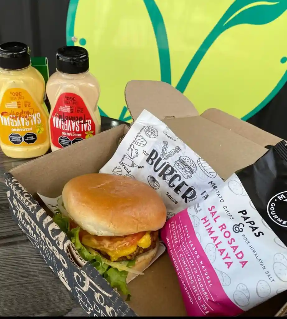Hamburguesa Vegana Proteína Premium + Papas Monterojo 25 G