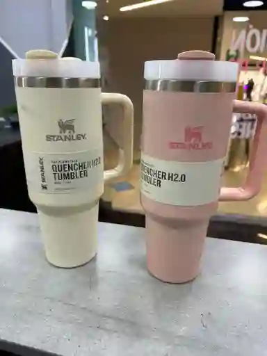 Termo Stanley Quencher H2.0 (40oz / 1.1l)