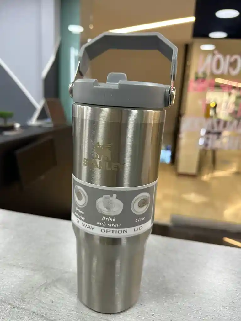 Termos Stanley Con Tapa Multipropósito (600ml / 900ml)