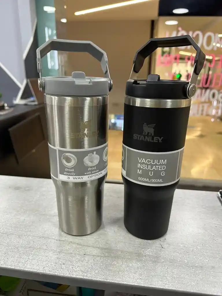 Termos Stanley Con Tapa Multipropósito (600ml / 900ml)